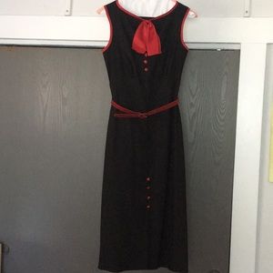 Stop staring sleeveless dress